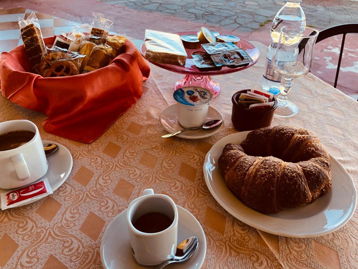 Hotel Ristorante111 Villapiana Buitenkant foto